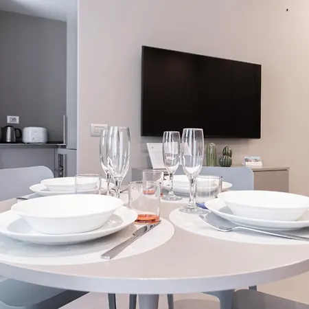 Italianway Comfort - Maderno 4 Apartmán Milán