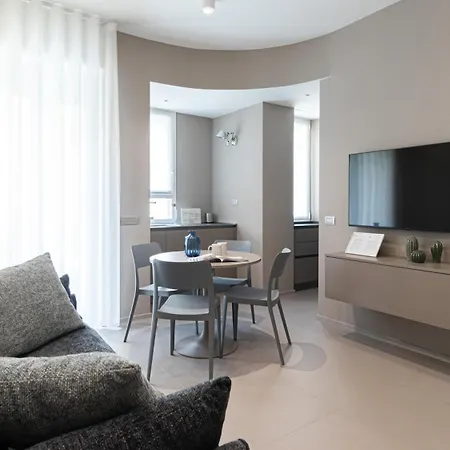 Italianway Comfort - Maderno 4 Apartmán *
